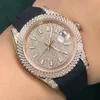 Diamond Mans tittar på 40mm automatiska mekaniska armbandsur Business Rubber Montre de Luxe Movement Watches for Men
