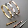 Lucky Designer Armband Nail Armband Diamonds Bangle Luxury Jewelry Women Titanium Steel Alloy Gold-Plated Craft Ladeis Par Gift Gold Silver Rose aldrig bleknar