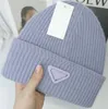 2022 cappello lavorato a maglia di lusso designer di marca Beanie Cap cappello da uomo e da donna unisex 100% cashmere lettera per il tempo libero cappello da teschio moda all'aperto di alta qualità