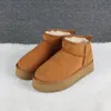 Botas de plataforma de diseñador Botas de nieve clásicas para mujer Botines cálidos Última moda Piel de oveja Cuero de piel de vaca Botas largas de lana para mujer Tamaño de ventas calientes