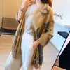 sciarpa di lusso Cashmere scialle spesso donna lunga scialle invernale in cashmere frangia 180x70cm può andare con una confezione regalo