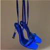 202222levi Милано высокие на высоких каблуках обувь для сандалий с кристально-каплей дизайнеры для вечеринки для вечеринки.