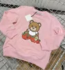 Felpe con cappuccio per bambini invernali Felpe con cappuccio per bambina con stampa lettera Felpa con cappuccio adorabile per bambini Strawberry Bear Abbigliamento per bambini alla moda Multi stile