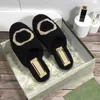 Luxe wol dames slippers warme pluche zachte zustige harige pels licht vrouwtjes platte glijbanen niet-slip modeontwerpers dames schoenen rdgderherh