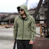 Chaqueta de otoño, nuevas chaquetas de bombardero para hombre, chaquetas tácticas militares a prueba de viento para hombre, cazadora con capucha de Color sólido, ropa de abrigo, ropa informal