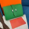 럭셔리 디자이너 지갑 2023 새로운 패션 다기능 지갑 Litchi 곡물 탑 레이어 소바이드 소형 카드 가방 공장 직접 판매