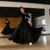 Stage Wear Donne di stile lungo Spettacolo di danza spagnola Gonna di flamenco Costumi Raso Poliestere di alta qualità 360-720 gradi