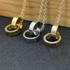 Luxury Heart Pendant Screw Halsband Kvinnor Rund Rostfritt stål Par dubbelcirkel Guldhalsbandsmycken för nackgåvor för kvinna