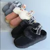 Designer Man Women Winter Snow Boots Slippers Soft confortável Salão de ovelha Mantenha sapatos de plataforma quentes garotas lindas gif8h5