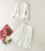Werkjurken topkwaliteit 2022 Spring mode 2-delige sets kleding vrouwen lange mouw witte jasjassen a-line geplooide rokpakken set