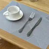 Maty stołowe 6PCS w stylu europejskim Wodoodporna mata dekoracyjna dania stołowe na czarno