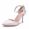 Sandalias Zapatos de mujer de gran tamaño Encaje blanco Tacones altos Banquete Boda Nupcial Puntiagudo Size35-42Sweet Wild Single