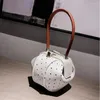 Kvällspåsar pu läder kvinnliga designer handväskor 2022 shoppare purses mode casuality colid color wave point clutch lantern