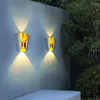 Zewnętrzna dekoracja ogrodu Oświetlenie Oświetlenie Oświetlenie Oświetlenie Oświetlenie Water Sconce Schody domowe z lampami czujnika ruchu