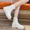 Boots 2022 New Women's High Square Cyel Platform Shoes Chelsea White Black Size 35-40 لـ Y2210
