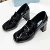 Cowhide women deep mouth shoes comfortable and breathable. The rubber foam outsole is non-slip wear resistant.size35-41