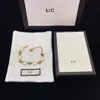 Luxurys designer Cuff Bracelets Brazaletes para mujer Joyería de moda Charm Jewelry Accessories Trendy Elegant Classic