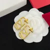 Pendientes de mujer Pendiente de aro de oro Joyería de diseño de lujo 925 Stud Earins Carta Cuelga Señoras Charm Pendientes Aros Regalos Rin248T