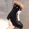 Martin Boot Botines Caja Zapatos Moda Damas Serie Sylvie Cinta Cueros decorados Mujeres Banda de cuero bordada Diseñador superior Lujo