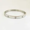 GOUD BANGEL Bracelet Bangle Fashion Trend Diamant ingelegde roestvrijstalen armband titaniumm staal heren en dames zilvergouden rozenkop sieraden