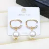 Enkel 18K Gold Plated Brand Designer Letter Stud Geometric ber￶mda kvinnor Round Crystal Rhinestone Pearl Earring Wedding Party Jewerlry