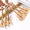 Bokmärke Creative Natural Bamboo Bookmarks Retro Guitar Bass Tassels Book Decoration Holder Clip Lable Markers for Reading Lovers Dr Smtuk