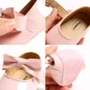 Chaussures de berceau pour bébés filles, en PU, antidérapantes, avec nœud papillon, robe de princesse classique, pour tout-petits de 0 à 18 mois