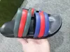 2022 Pantofole casual con scatola di design per uomo e donna Slipper Fashion Sandalo classico Sandalo estivo con striscia di colore scarpe da spiaggia taglia 35-46