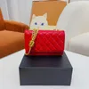 مصمم حقيبة يد فاخرة حامل بطاقة الأزياء حقيبة السيدات جلد طبيعي محفظة crossbody حقيبة محفظة سلسلة حقائب كتف لحاف المحافظ الكلاسيكية الكرة الذهبية حقائب اليد