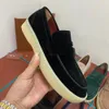 Zapatillas de cuero para hombres de gamuza loro tipe de lujo zapatillas de lujo diseñador platero de diseño de piso de lealicidad