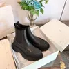 2022 TOP Women Boots Bee Classic Leather Designer Thick-soled Desert Martin White Star Trail short shoe size 35-40 mkjkkk0000005