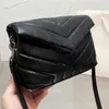 Kvällspåsar designers handväska lyxiga axelpåsar crossbody handväska plånböcker tote klaff vanliga bokstäver hasp ränder tartan interiör blixtlåsficka kvinnor