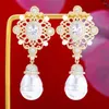 Boucles d'oreilles en peluche kellybolbola boho charme ins nature nature perle gouttes pour femmes mariage nuptial be ￪tre la dame originale bijoux d'￩t￩