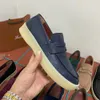 Zapatillas de cuero para hombres de gamuza loro tipe de lujo zapatillas de lujo diseñador platero de diseño de piso de lealicidad