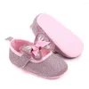 Eerste wandelaars geboren babymeisje prinses bowknot schoenen bling katoen zachte zool crib prewalker