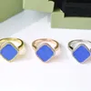 Klavertje vier Ring Ontwerper Sieraden Ringen Vrouw Trouwring Paar Cadeau Verlovingsfeest Houdt van Mode Luxe Natuurlijke Schelp Rood Wit Zwart Groen