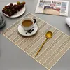 Tafelmatten gebogen rechthoek PVC Placemat Licht Luxe Westelijke warmtebestendige moderne minimalistische mat vaste kleur