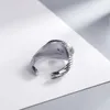 Moda europea e americana Anello in argento sterling 925 Anello con torsione in argento Designer Coppia Personalità Lettera retrò Uomo Donna Fornitura di gioielli di lusso con scatola