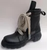 Mega Shoelace mannen dikke laarsontwerper man platform schoenen luxueuze comfort herenbanden laarzen