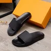 2022 slippers thick soled anti-skid waterproof sandals flat slippers lovers bathroom casual shoes