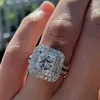 Wedding Rings Luxe klassiek verzilverde vierkante kristallen verloving voor vrouwen glans Witte CZ Stone Inlay Fashion Jewelry Bands