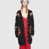 2023 Kerst Vrouwen Jassen Runway Designer Cartoon Borduren Trui Vest Vrouwen Lange Mouw Gebreide Jas Vrouwelijke Herfst Winter Kleding