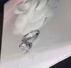 Lüks t Tasarımcı Küme Yüzükleri S925 STERLING Gümüş Büyük Zirkon Bridas için Tam Kristal Alyans Kutu ile Takı Seviyor