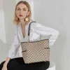 Sacs à bandoulière fourre-tout pour femmes, nouveaux sacs à main de luxe de styliste avec chaîne de Shopping à carreaux en cuir