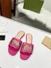 Dames Dames Kalfsleer Papa Sandalen Gewatteerde Zomer Designer Schoenen Platform Flats Lage Hak Wedge Diamond Buckle 1021