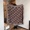 Sciarpa di cashmere di design di lusso Uomo Sciarpe di lana di moda da donna Sciarpe lavorate a maglia invernali Lettera classica Sciarpa lunga da donna Pashmina