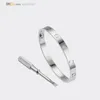 Mens Bangle Love Armband Carti Armbands Designer för kvinnor Guldarmband Luxury Jewelry Titanium Steel Gold-Plated Never Fade Not Allergic 21491608