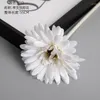 Dekorativa blommor simulering gerbera solros hem dekoration tyg konstgjord bukett falsk blomma för bröllop