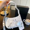 Designertassen Motortas dames Klassieke Stijl Koeienhuid Crossbody Handtassen Schoudertas Onderarm Wit