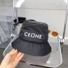 Classique Designer Bucket Hat Floppy Pliable His-and-Hers Buckets Casquette visière casquettes de designer chapeaux pour hommes protection solaire blanc noir couleur Unisexe Halloween chapeaux